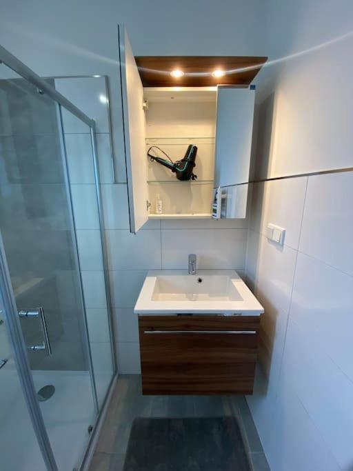 Neues Bungalow Fuer Bis Zu 4 Personen أوبيرهاوزين المظهر الخارجي الصورة
