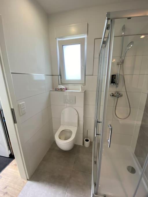 Neues Bungalow Fuer Bis Zu 4 Personen أوبيرهاوزين المظهر الخارجي الصورة