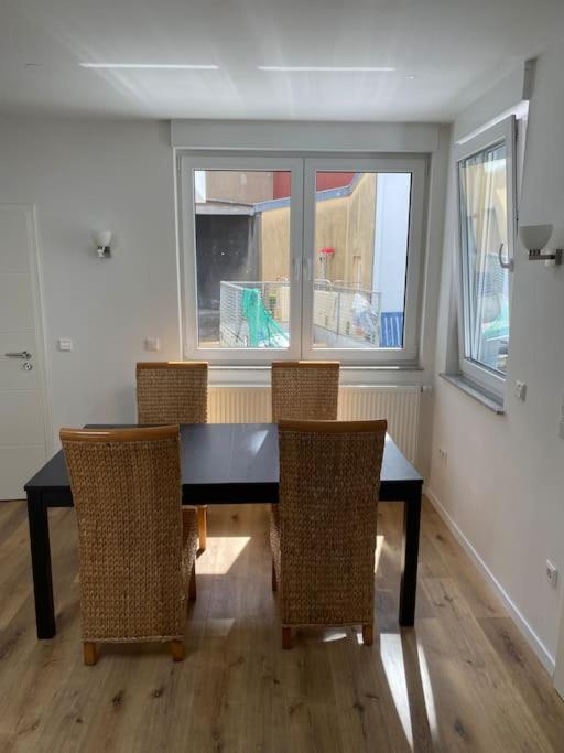 Neues Bungalow Fuer Bis Zu 4 Personen أوبيرهاوزين المظهر الخارجي الصورة